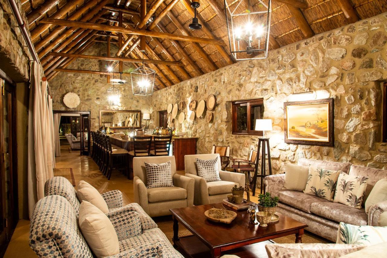 Last Word Kitara Lodge *